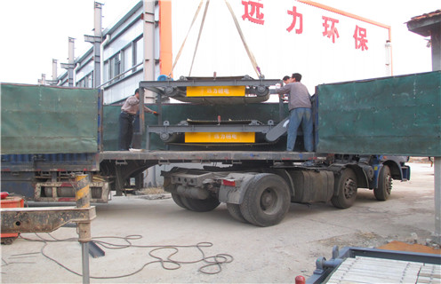 自卸式除鐵器，吉林永磁自卸式除鐵器原理_技術參數_吉林永磁自卸式除鐵器原理磁塊安裝方式_如何換帶