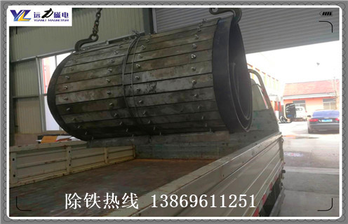 接口式除鐵器皮帶，接口式除鐵器皮帶不銹鋼鎧甲傳動帶橡膠輸送帶調(diào)整方法_接口式除鐵器皮帶不銹鋼鎧甲傳動帶橡膠輸送帶跑偏原因及如何調(diào)_刮板價格