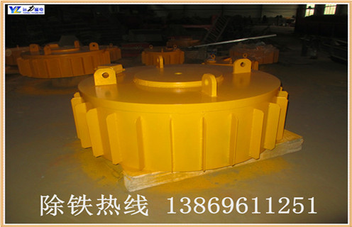 干式自卸式電磁除鐵器高效節(jié)能發(fā)展逐漸占據(jù)主流,隨著科學(xué)技術(shù)的進(jìn)步,“高效智能”漸漸成為設(shè)備更新?lián)Q代的主流方向,超強(qiáng)永磁除鐵器智能發(fā)展在各大行業(yè)中大顯神通.如今除鐵器設(shè)備行業(yè)競(jìng)爭日益激烈,遠(yuǎn)力磁電人為謀求長遠(yuǎn)發(fā)展,研發(fā)高端產(chǎn)品,占領(lǐng)市場(chǎng)先機(jī),提升市場(chǎng)占比,超強(qiáng)永磁除鐵器的高效智能化發(fā)展道路已成必然.