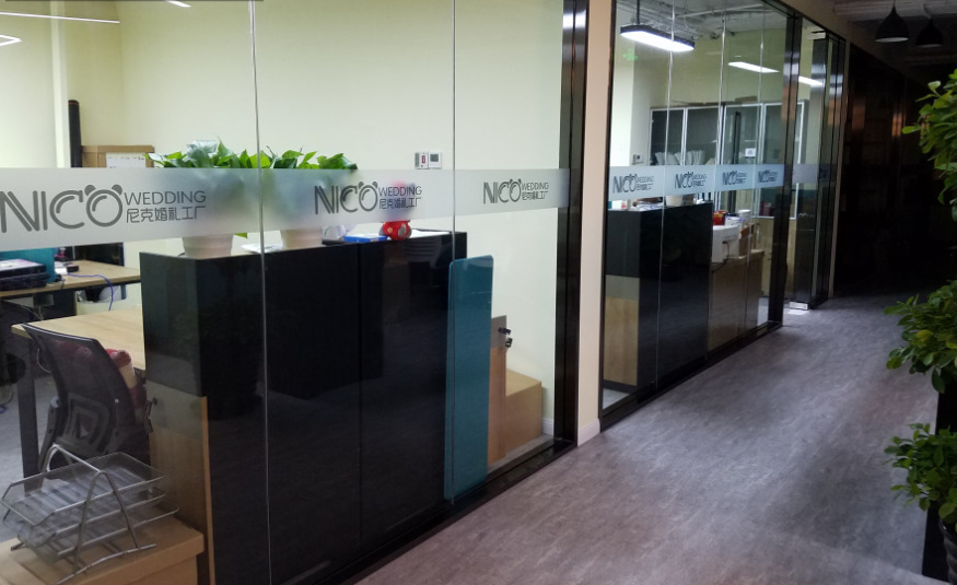 婚禮工廠LOGO墻設計4